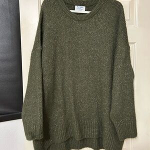 Old Navy Olive Green Crew Neck Sweater